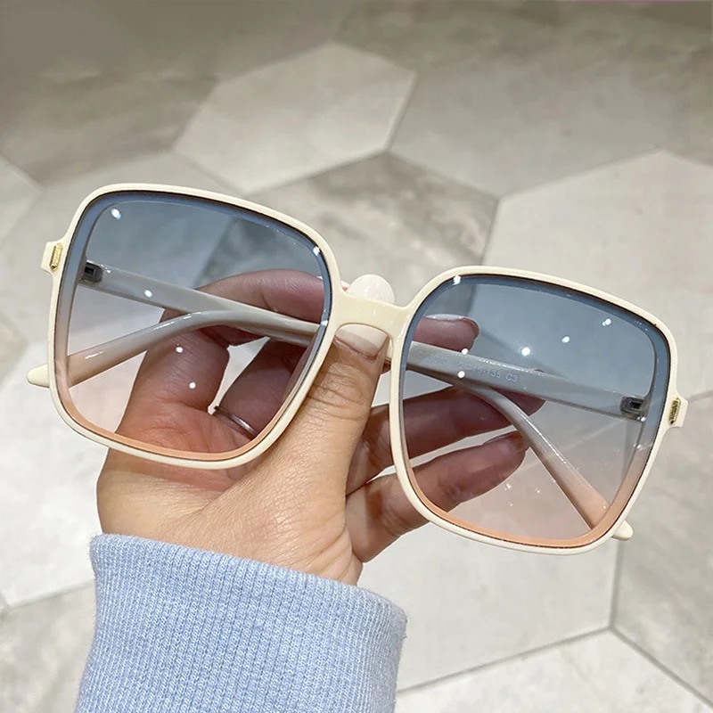 Vintage Fashion Images - Óculos de Sol Vintage Oversized Quadrados