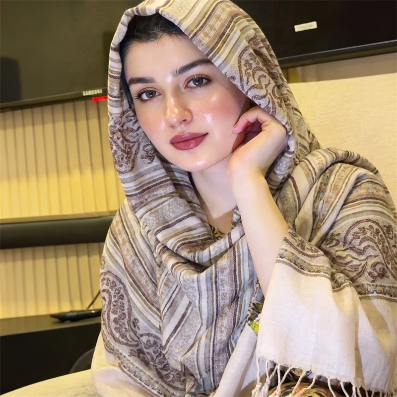 Lenço de Moda com Estampa Pais - Vintage Fashion For Women avaliação e preço