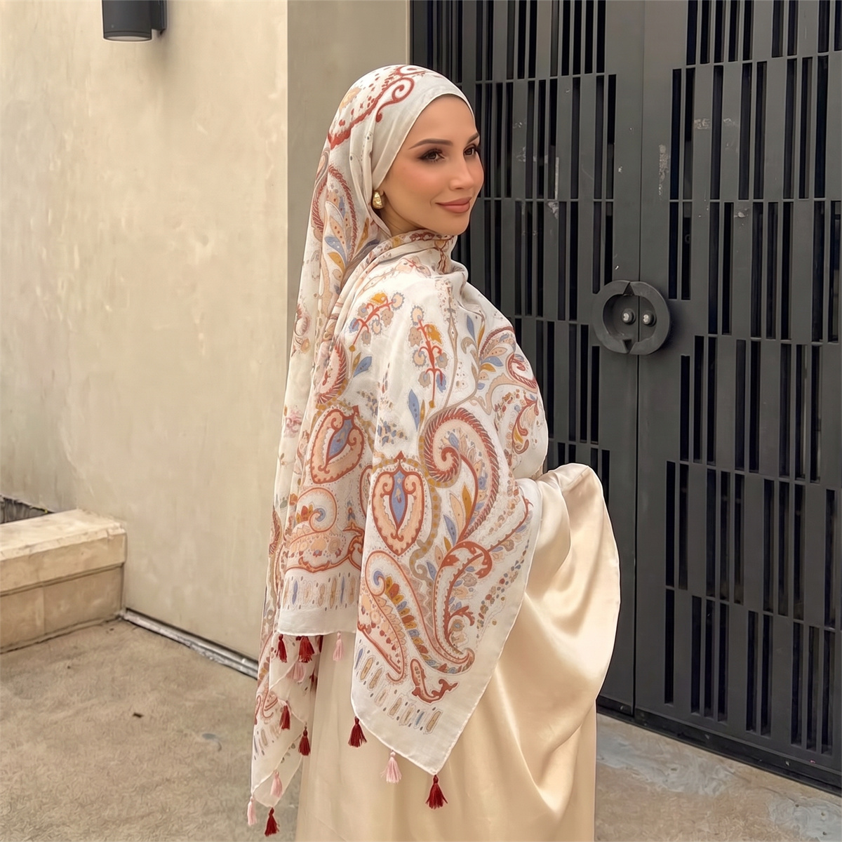 Lenço Hijab Vintage com Estamp - Vintage Fashion Accessories avaliação e preço